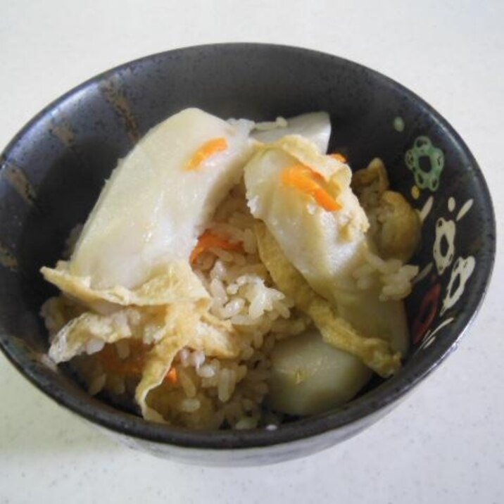 里芋たっぷり!簡単炊き込みご飯。